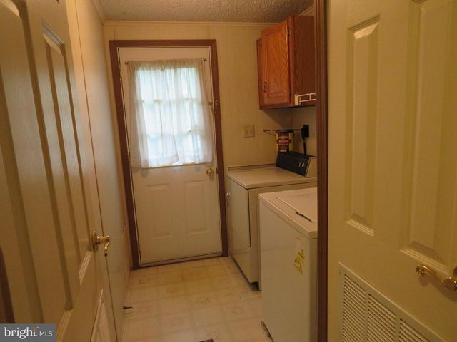 481 GOLDENROD XING W, New Hope, PA 18938