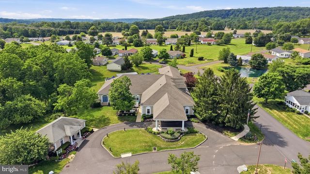 481 GOLDENROD XING W, New Hope, PA 18938