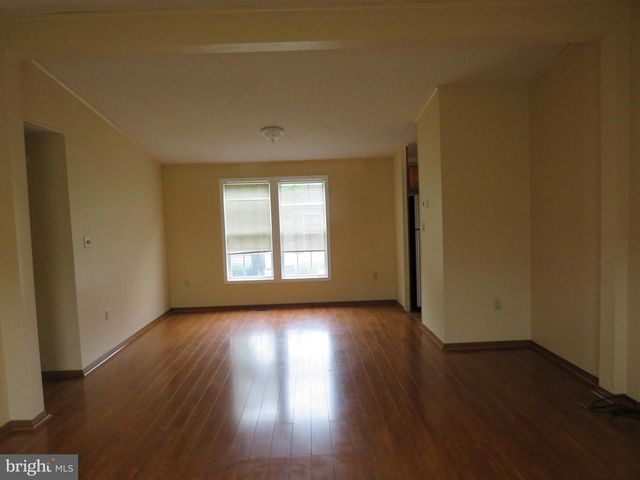 481 GOLDENROD XING W, New Hope, PA 18938
