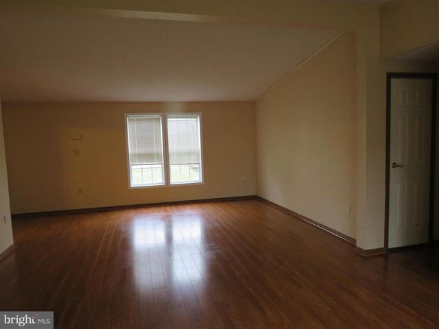 481 GOLDENROD XING W, New Hope, PA 18938