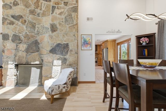 123 Old Clinton Rd, Raritan Twp., NJ 08822