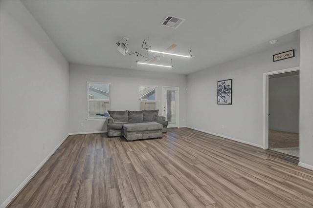 6918 Lebec Dr, Rosharon, TX 77583