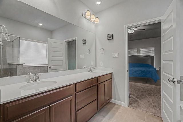 6918 Lebec Dr, Rosharon, TX 77583