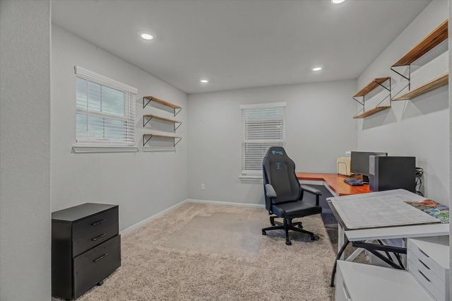 6918 Lebec Dr, Rosharon, TX 77583