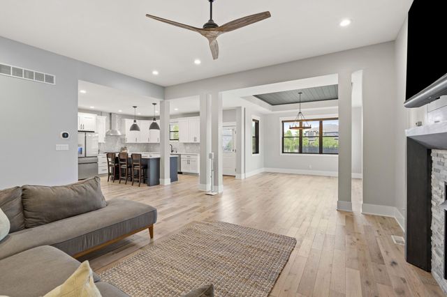10328 Silver Maple Drive, St. John, IN 46373