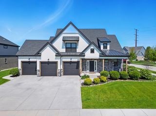 10328 Silver Maple Drive, St. John, IN 46373