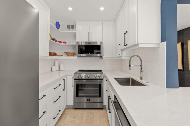 888 Intracoastal Dr 11, Fort Lauderdale, FL 33304