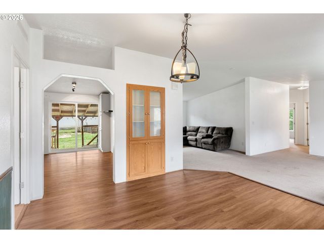 151 RUSSELLS TIMBER Ln, Carson, WA 98610