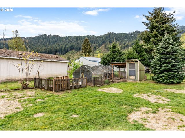 151 RUSSELLS TIMBER Ln, Carson, WA 98610