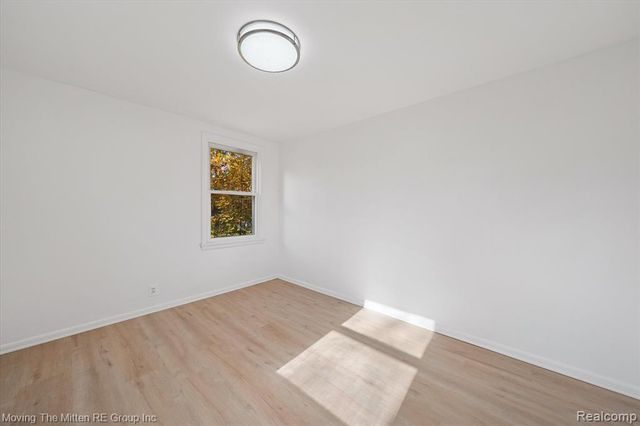 41190 Savage Road, Van Buren, MI 48111