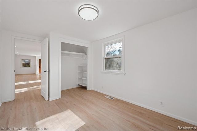 41190 Savage Road, Van Buren, MI 48111