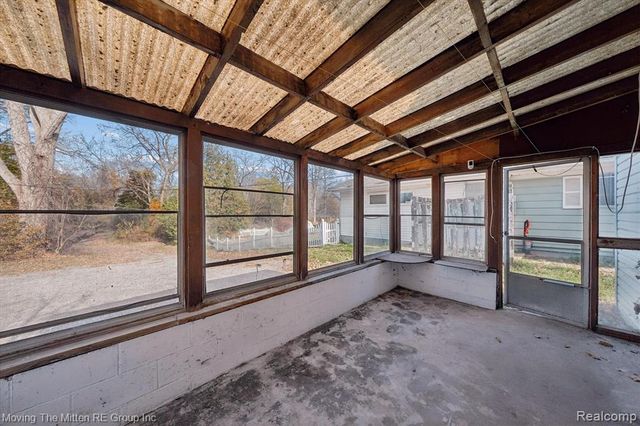 41190 Savage Road, Van Buren, MI 48111