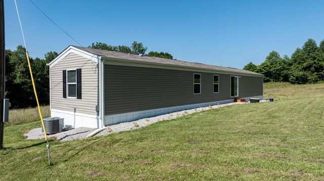306 Godbey Road, Bethelridge, KY 42516