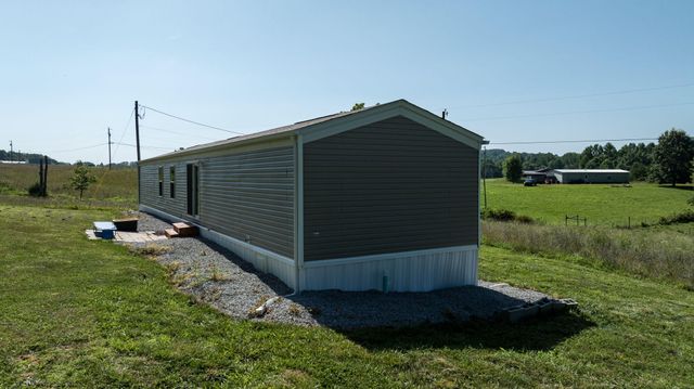 306 Godbey Road, Bethelridge, KY 42516