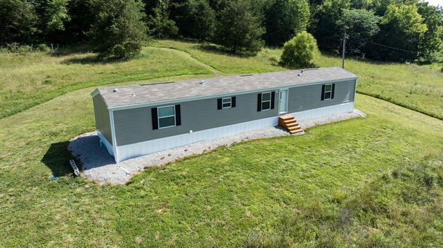 306 Godbey Road, Bethelridge, KY 42516