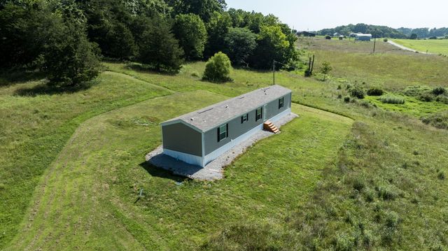 306 Godbey Road, Bethelridge, KY 42516