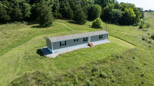 306 Godbey Road, Bethelridge, KY 42516