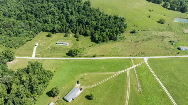 306 Godbey Road, Bethelridge, KY 42516