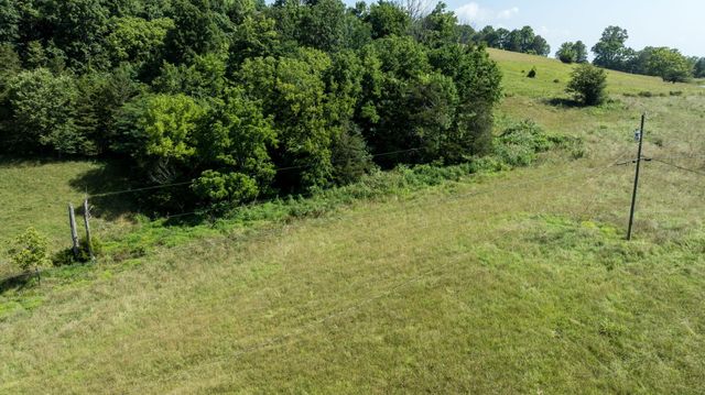 306 Godbey Road, Bethelridge, KY 42516