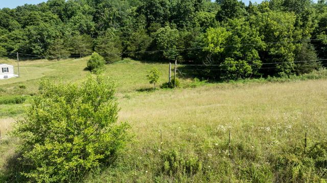 306 Godbey Road, Bethelridge, KY 42516