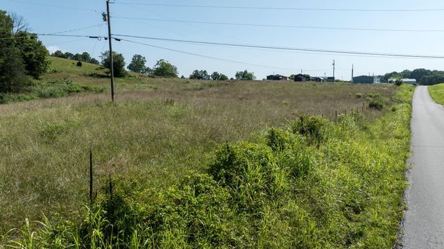 306 Godbey Road, Bethelridge, KY 42516