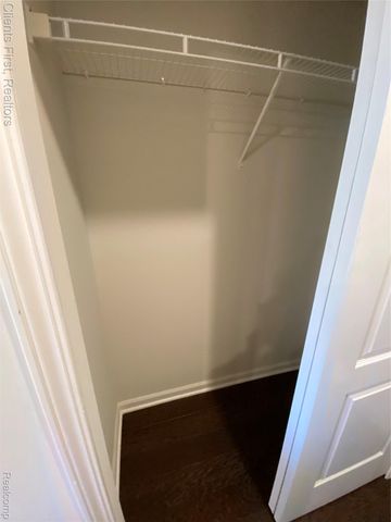 22490 Woodbridge Lane, Novi, MI 48375