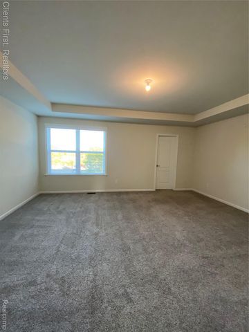 22490 Woodbridge Lane, Novi, MI 48375