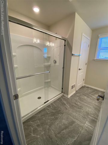 22490 Woodbridge Lane, Novi, MI 48375