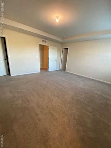 22490 Woodbridge Lane, Novi, MI 48375