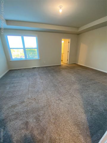 22490 Woodbridge Lane, Novi, MI 48375