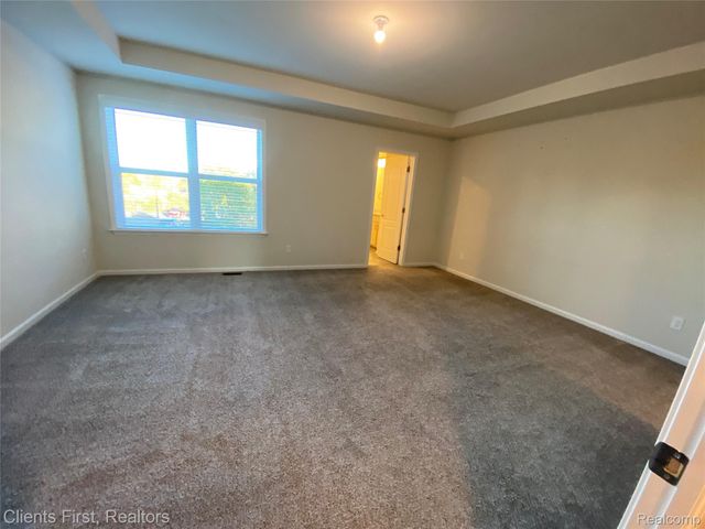 22490 Woodbridge Lane, Novi, MI 48375