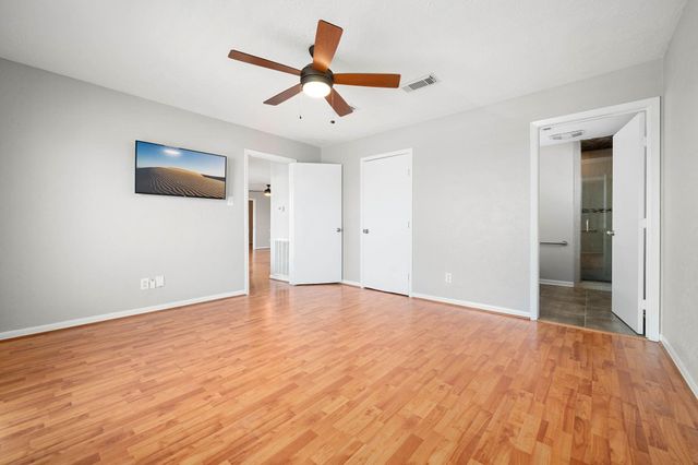 1264 Blue Heron Street, Hitchcock, TX 77563