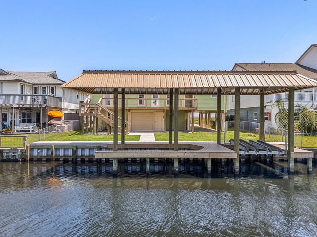 1264 Blue Heron Street, Hitchcock, TX 77563
