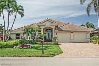 8007 Tiger Lily DR, Naples, FL 34113