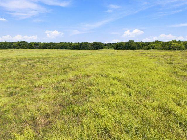 457 Miles Lane, Greenville, TX 75401