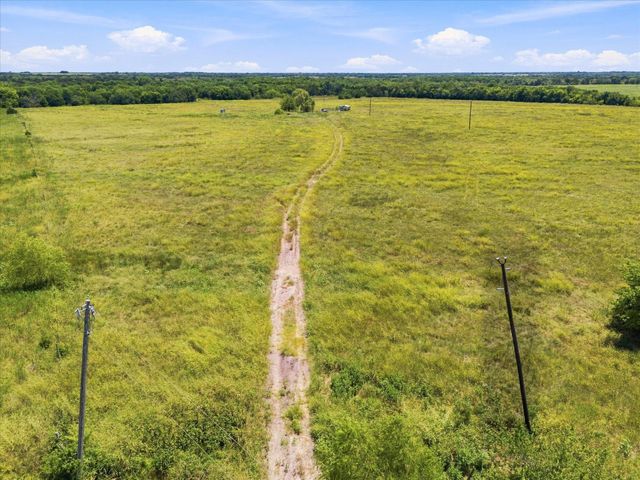 457 Miles Lane, Greenville, TX 75401