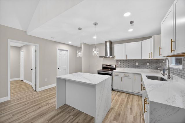 112 Rowe Street, Rossville, GA 30741