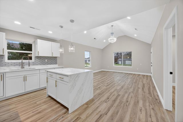 112 Rowe Street, Rossville, GA 30741