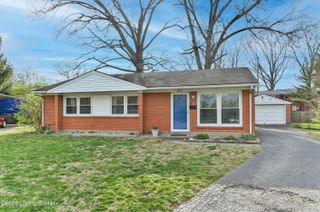 2403 Proctor Ct, Louisville, KY 40218