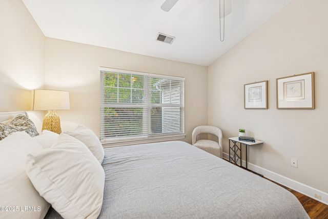 67 Summerfield Ct Apt 623, Hilton Head Island, SC 29926