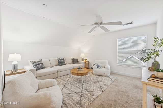 67 Summerfield Ct Apt 623, Hilton Head Island, SC 29926