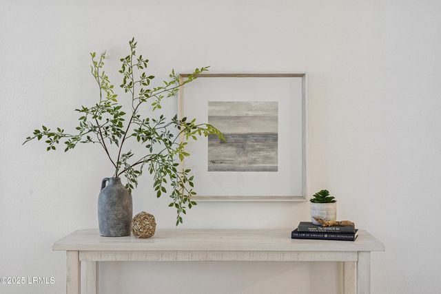 67 Summerfield Ct Apt 623, Hilton Head Island, SC 29926