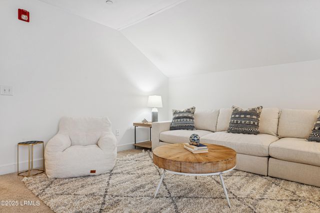 67 Summerfield Ct Apt 623, Hilton Head Island, SC 29926