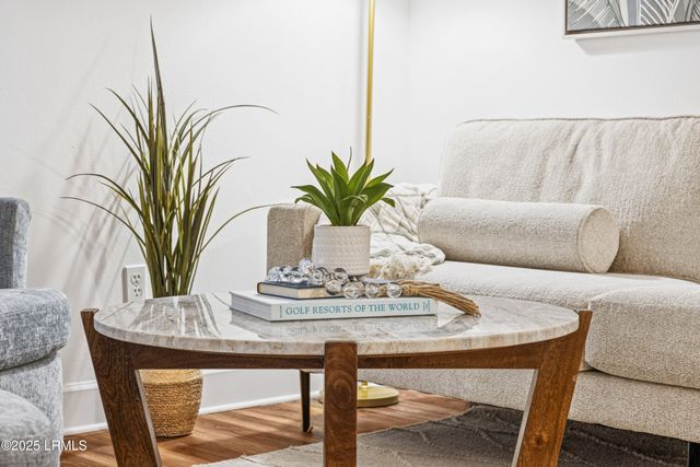 67 Summerfield Ct Apt 623, Hilton Head Island, SC 29926