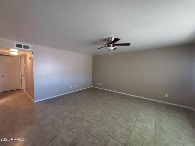 10200 N 95TH Drive B, Peoria, AZ 85345