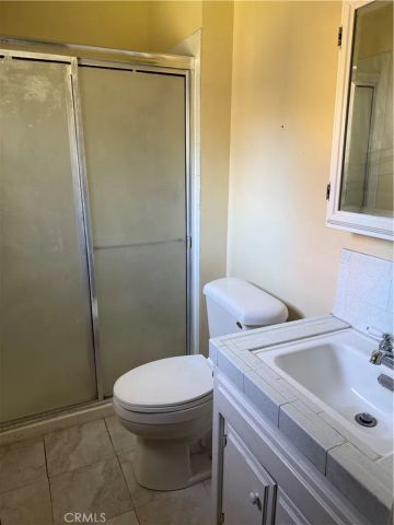 1445 Brookdale, Merced, CA 95340