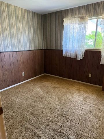 1445 Brookdale, Merced, CA 95340