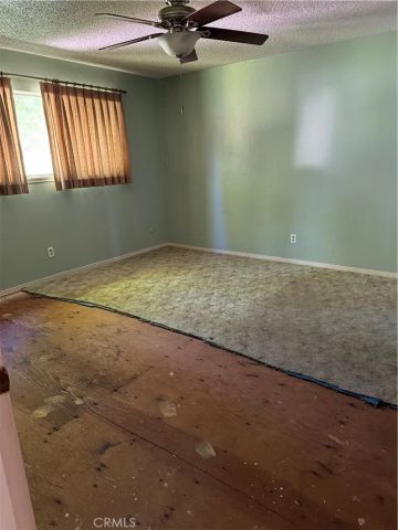 1445 Brookdale, Merced, CA 95340