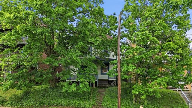 538 E 9th Ave, Munhall, PA 15120