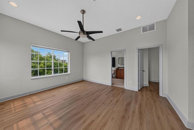 2700 NE 8th Avenue, Wilton Manors, FL 33334